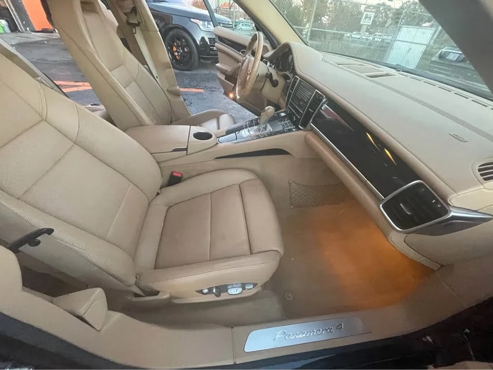 2011 Porsche 970 Panamera 4S - Image 11 of 17