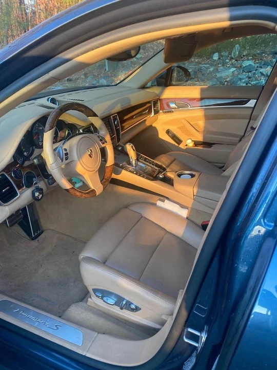 2011 Porsche 970 Panamera 4S - Image 3 of 10