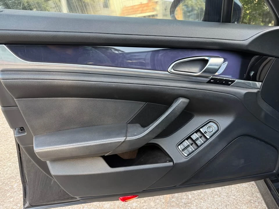 2011 Porsche 970 Panamera 4S - Image 9 of 20