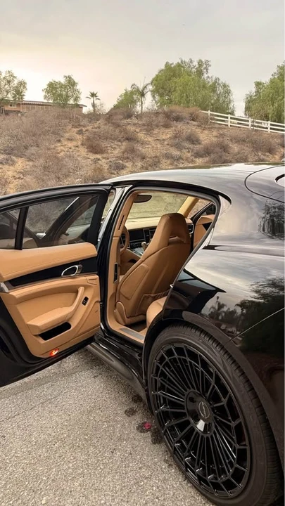 2011 Porsche 970 Panamera - Image 9 of 11