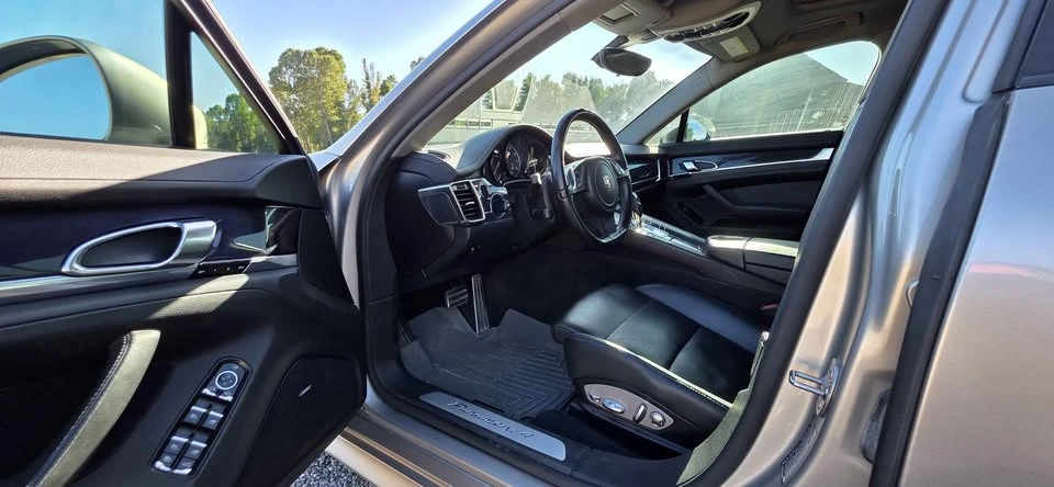 2011 Porsche 970 Panamera - Image 6 of 8