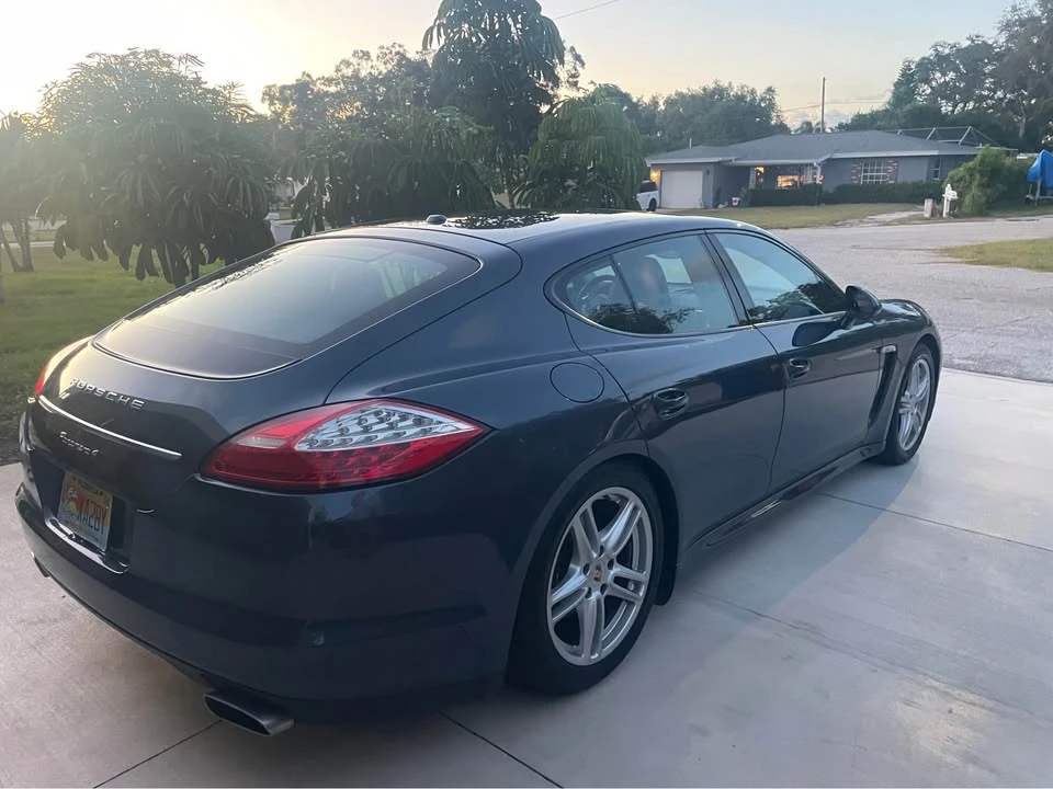 2011 Porsche 970 Panamera 4S - Image 5 of 7