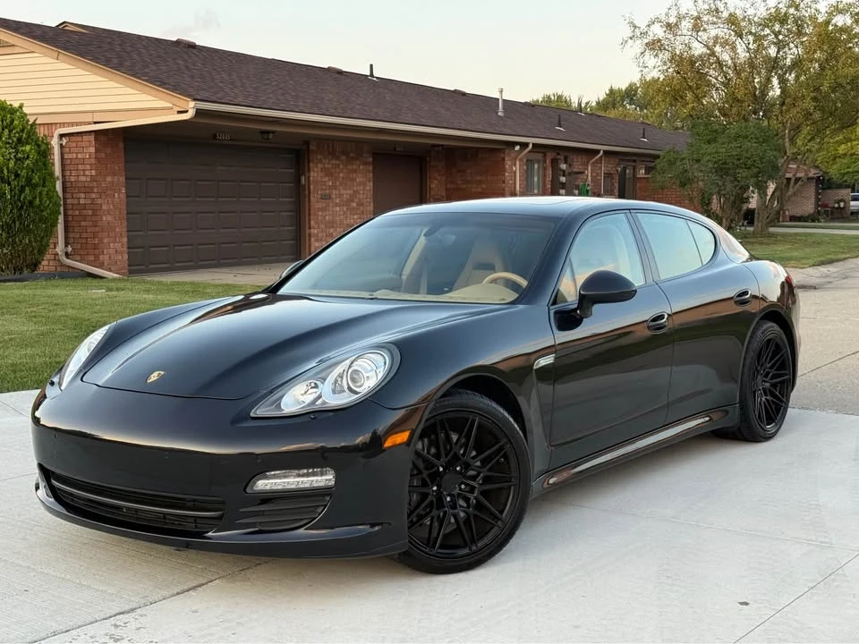 2011 Porsche 970 Panamera 4S - Image 9 of 19