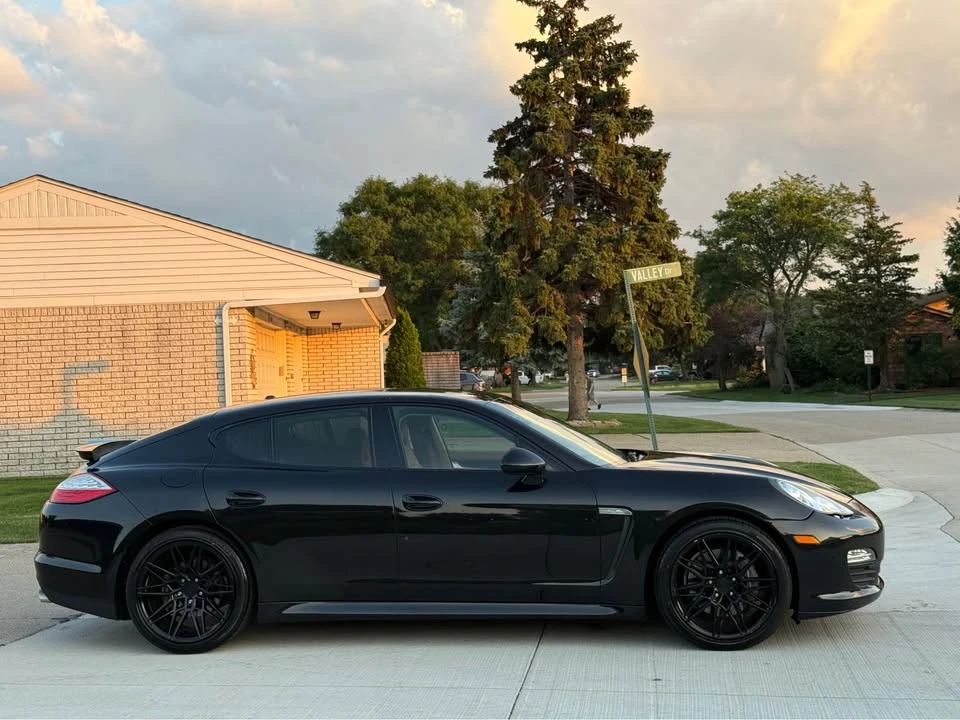 2011 Porsche 970 Panamera 4S - Image 6 of 19