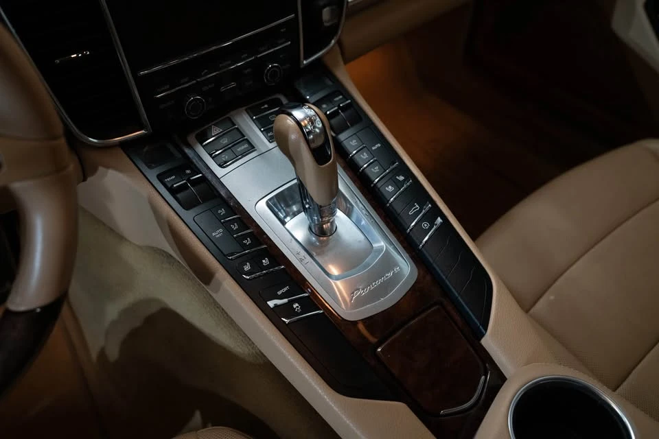 2011 Porsche 970 Panamera - Image 7 of 20