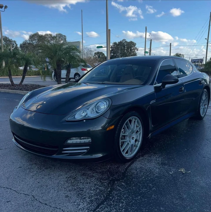 2011 Porsche 970 Panamera 4S - Image 2 of 11