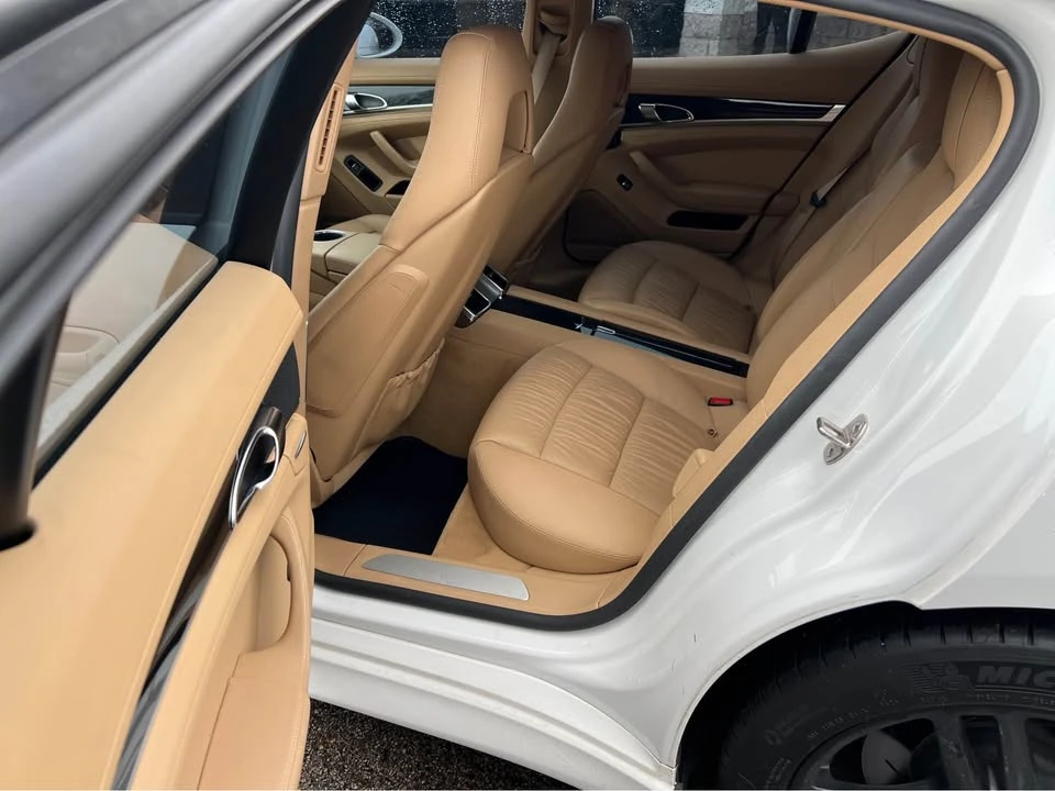 2011 Porsche 970 Panamera - Image 8 of 16