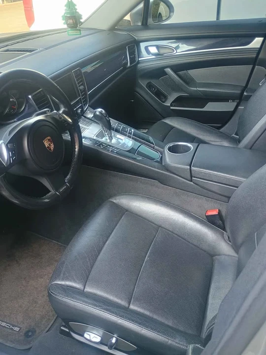 2011 Porsche 970 Panamera - Image 18 of 19