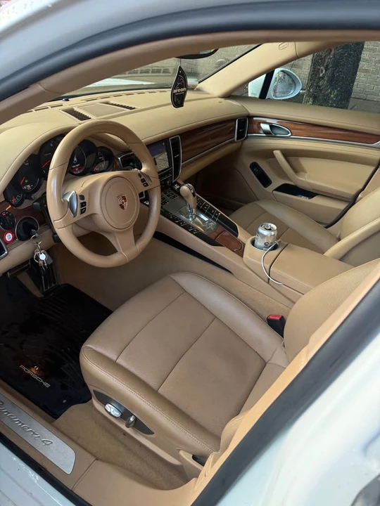 2011 Porsche 970 Panamera - Image 6 of 8