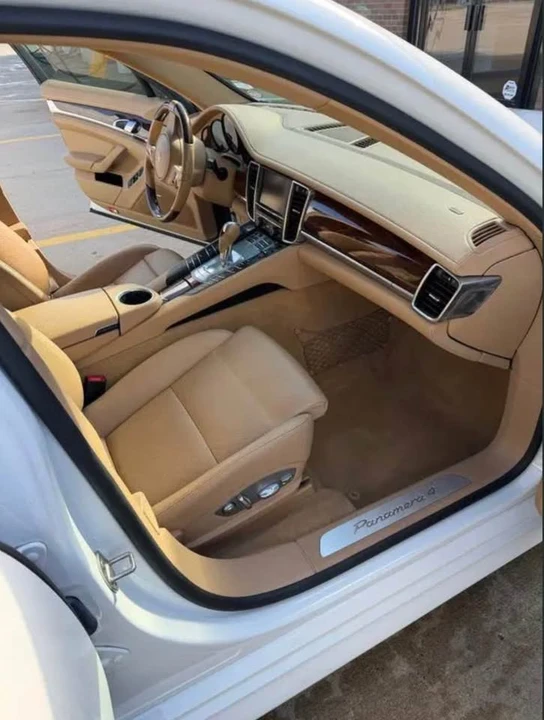 2011 Porsche 970 Panamera - Image 9 of 12