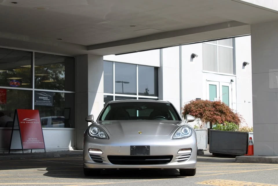 2011 Porsche 970 Panamera - Image 2 of 20