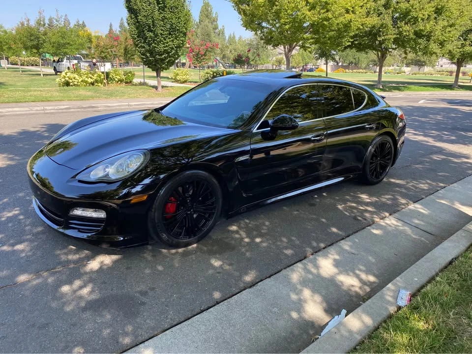 2011 Porsche 970 Panamera 4S - Image 9 of 16