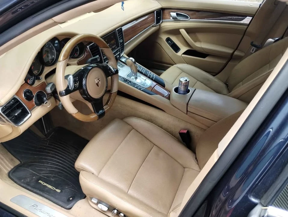 2011 Porsche 970 Panamera 4S - Image 5 of 7