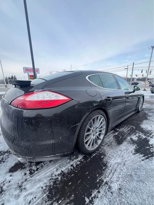 2011 Porsche 970 Panamera 4S - Image 3 of 5