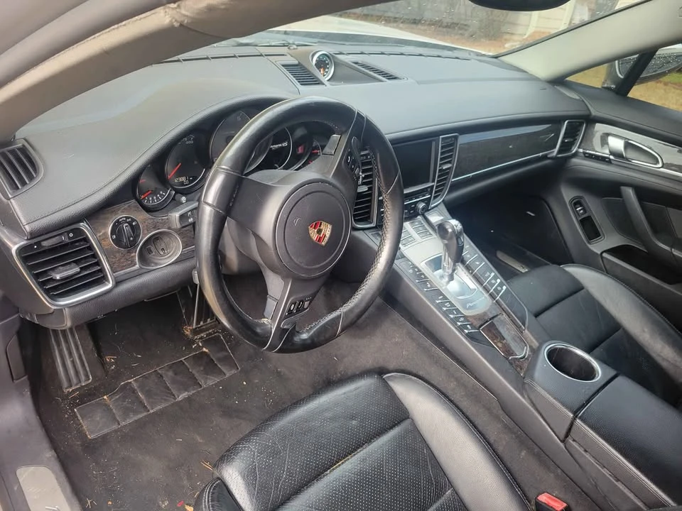 2011 Porsche 970 Panamera 4S - Image 9 of 9
