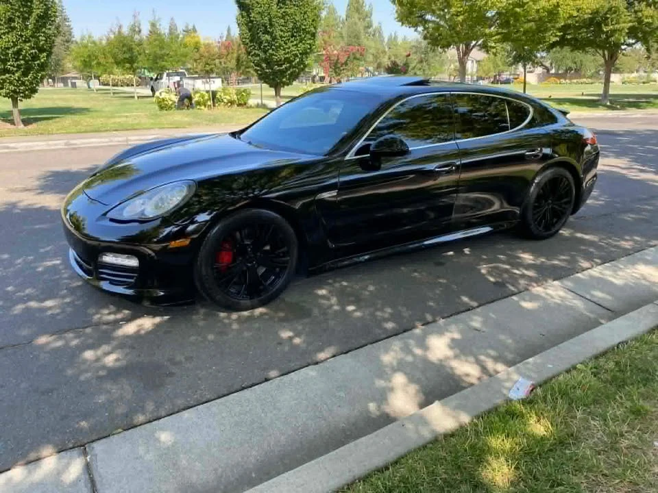 2011 Porsche 970 Panamera 4S - Image 5 of 10