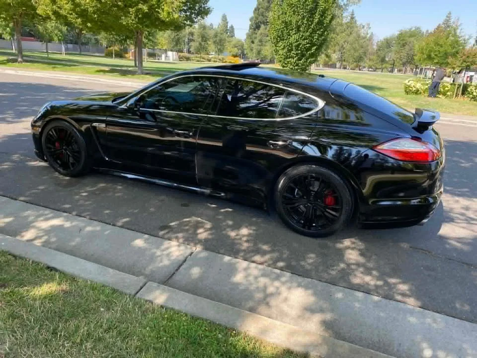2011 Porsche 970 Panamera 4S - Image 3 of 10