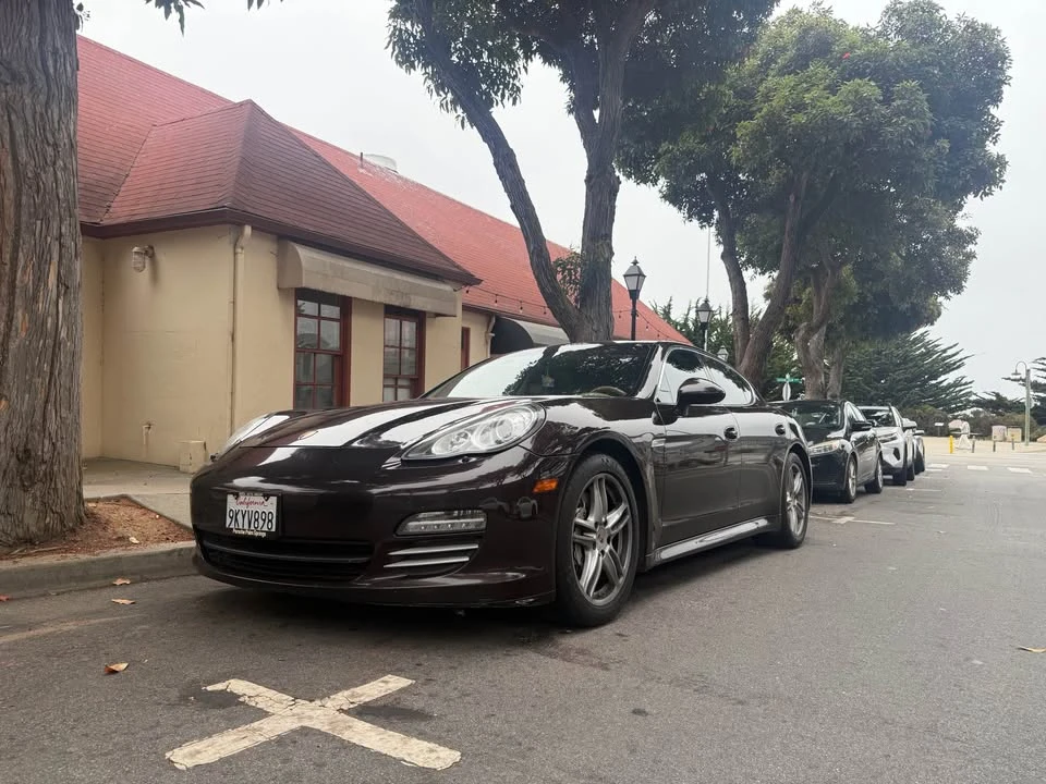 2011 Porsche 970 Panamera 4S - Image 10 of 11