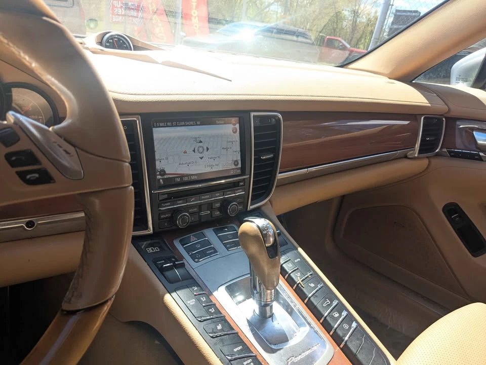 2011 Porsche 970 Panamera 4S - Image 9 of 12