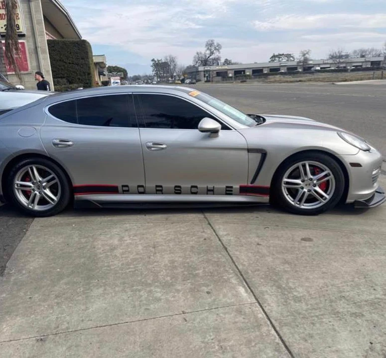 2011 Porsche 970 Panamera 4S - Image 4 of 17