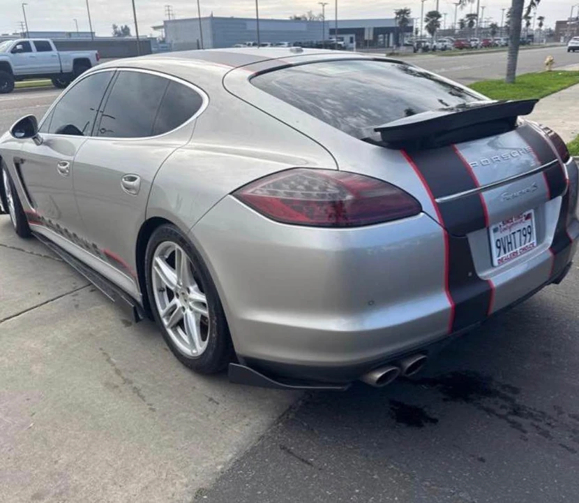2011 Porsche 970 Panamera 4S - Image 7 of 17