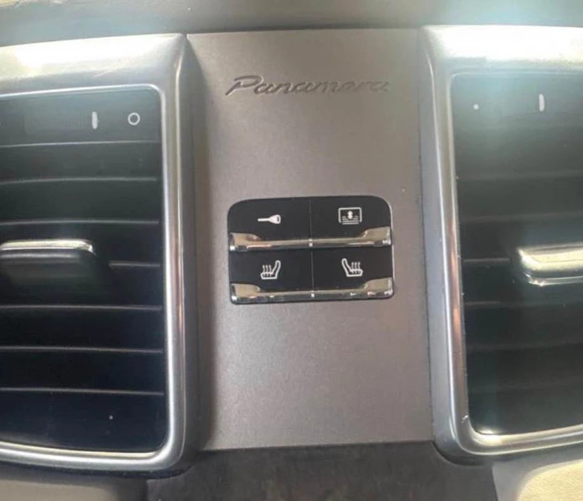 2011 Porsche 970 Panamera 4S - Image 11 of 17