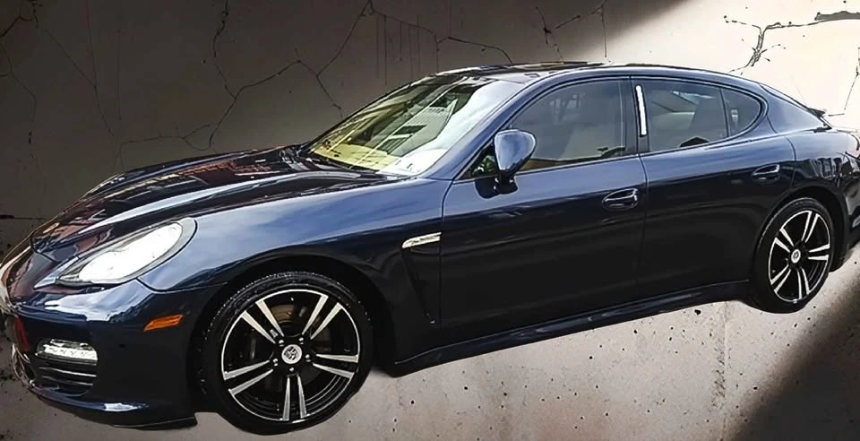 2011 Porsche 970 Panamera 4S - Image 9 of 12