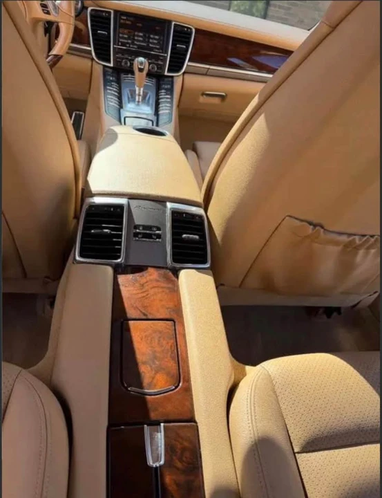 2011 Porsche 970 Panamera 4S - Image 10 of 10