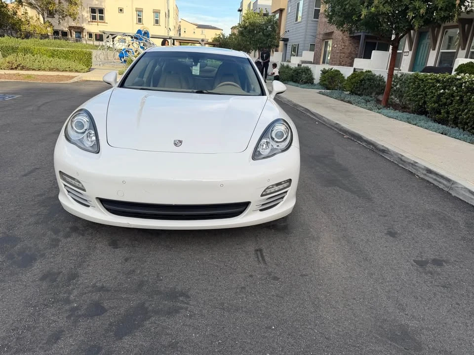 2011 Porsche 970 Panamera 4S - Image 3 of 15