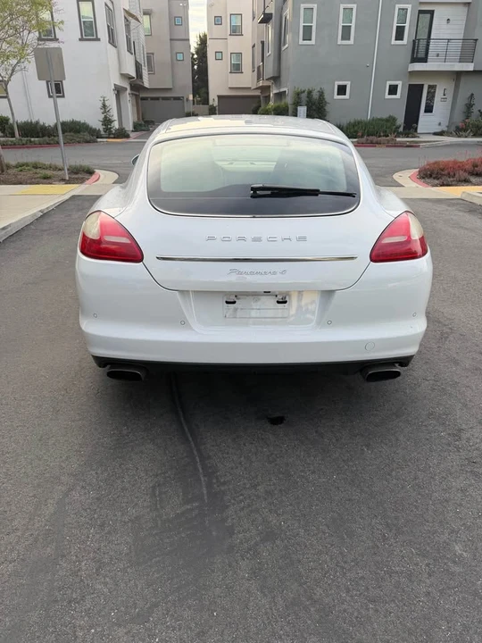 2011 Porsche 970 Panamera 4S - Image 2 of 15