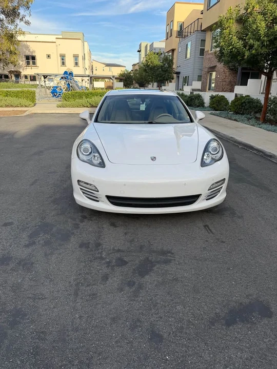 2011 Porsche 970 Panamera 4S - Image 5 of 15