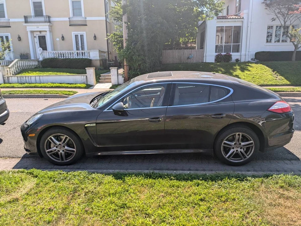 2011 Porsche 970 Panamera 4S - Image 6 of 7