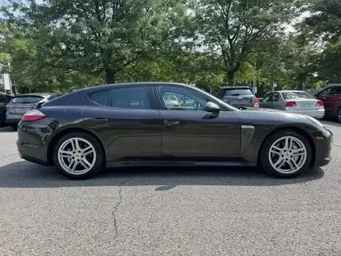 2011 Porsche 970 Panamera 4S - Image 3 of 10