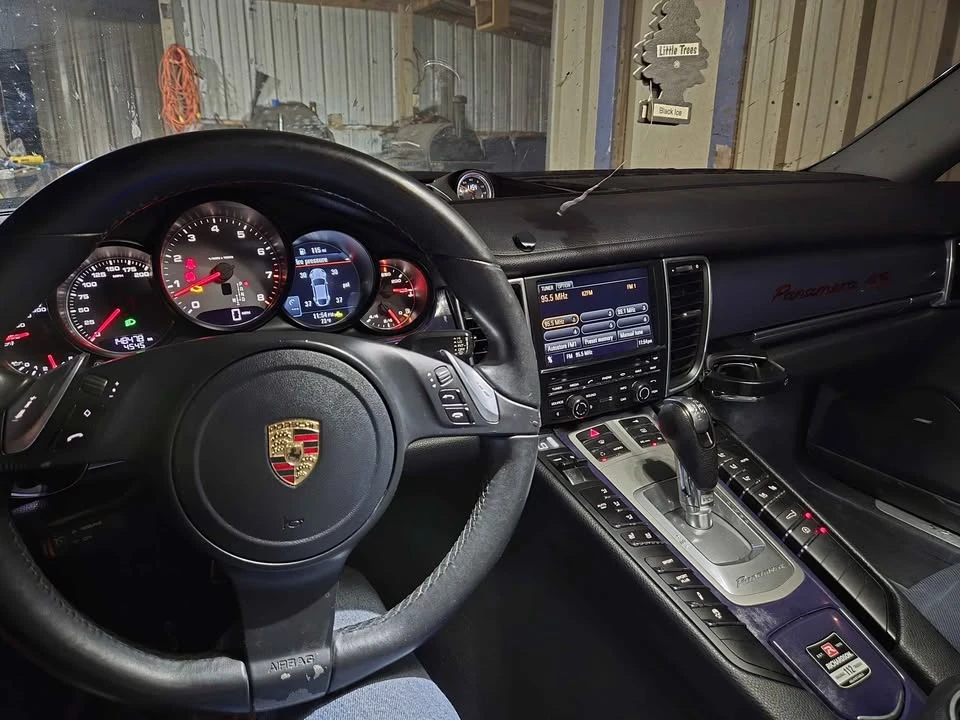 2011 Porsche 970 Panamera 4S - Image 7 of 13