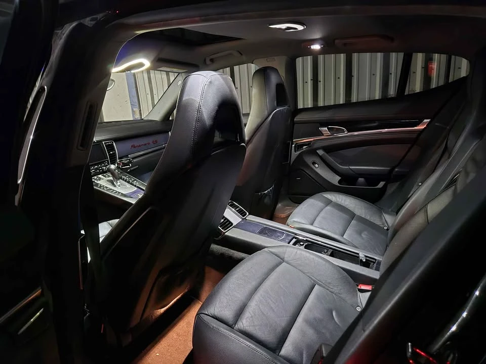 2011 Porsche 970 Panamera 4S - Image 8 of 13