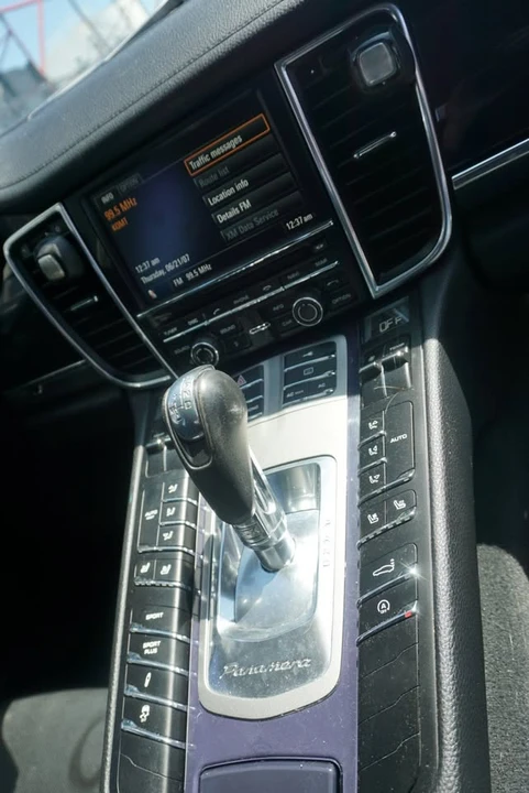 2011 Porsche 970 Panamera 4S - Image 10 of 20