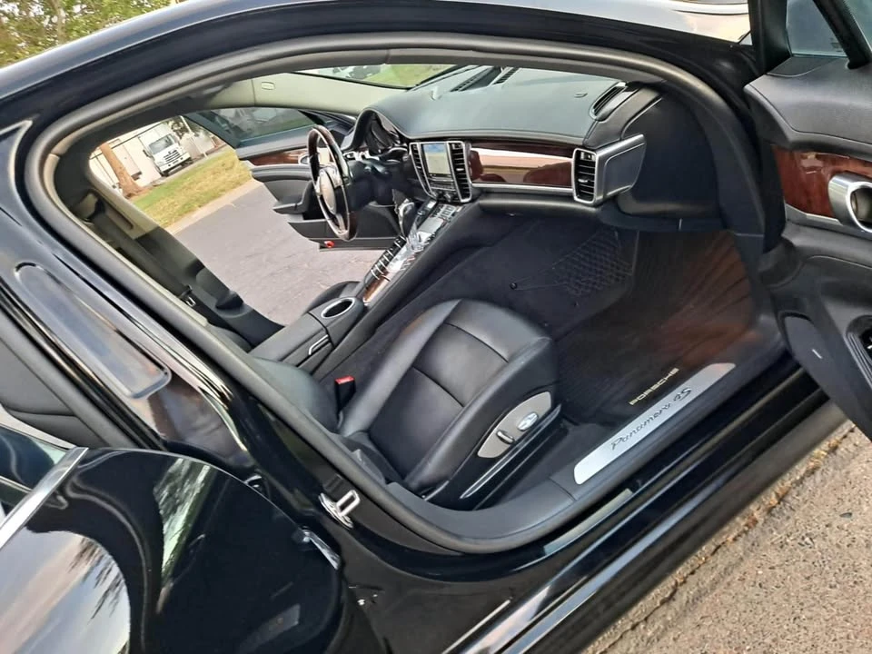2011 Porsche 970 Panamera 4S - Image 10 of 16