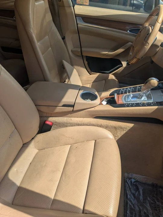 2011 Porsche 970 Panamera 4S - Image 7 of 11