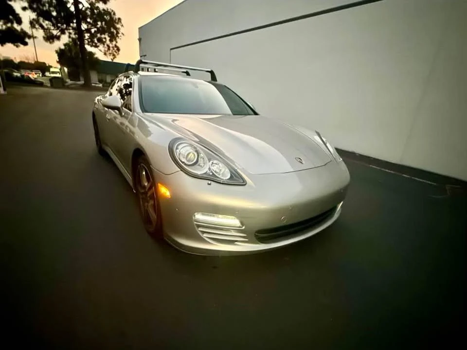 2011 Porsche 970 Panamera 4S - Image 4 of 7
