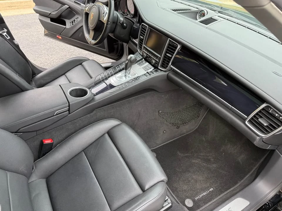 2011 Porsche 970 Panamera 4S - Image 9 of 15