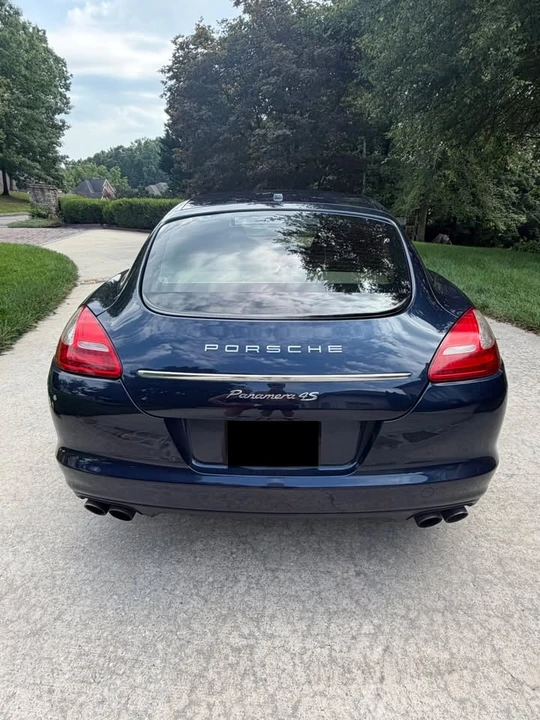 2011 Porsche 970 Panamera 4S - Image 16 of 17