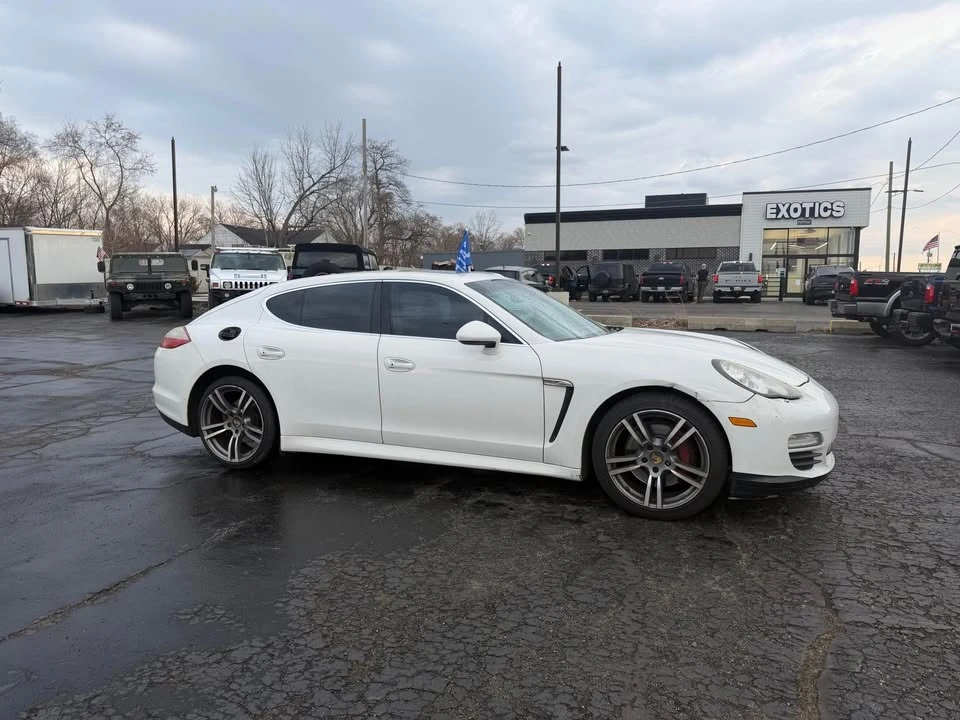 2011 Porsche 970 Panamera - Image 9 of 10