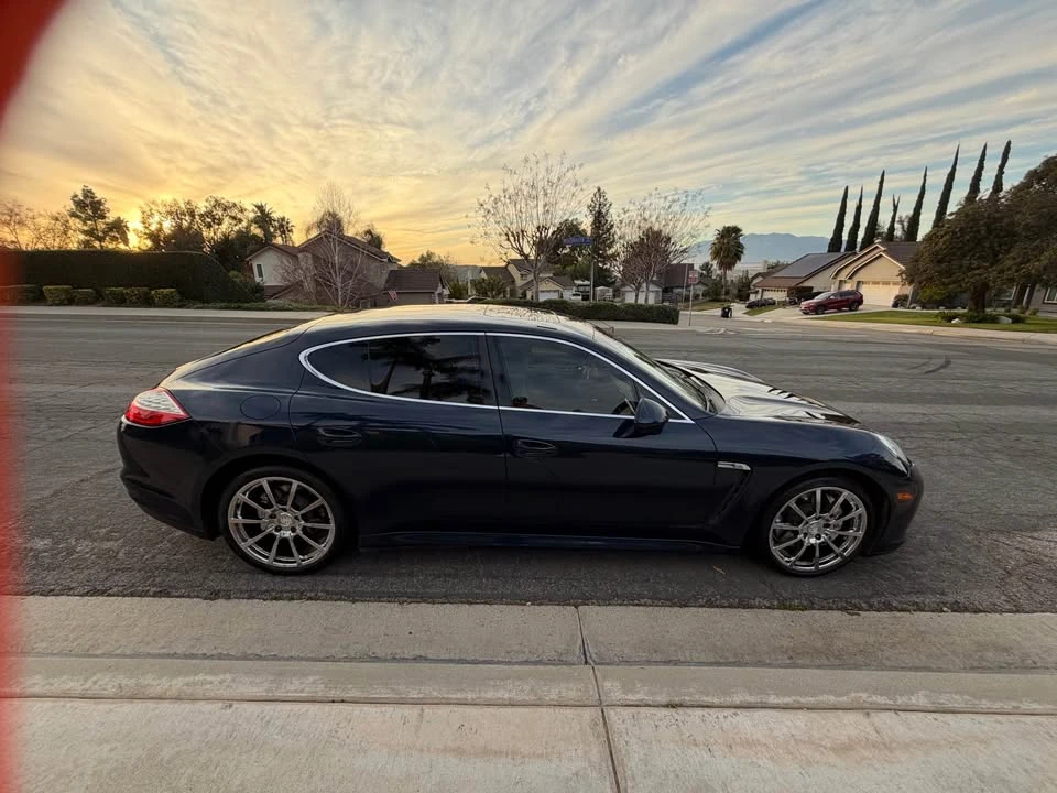 2011 Porsche 970 Panamera S - Image 7 of 19