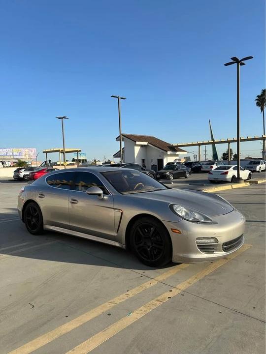 2011 Porsche 970 Panamera S - Image 3 of 11