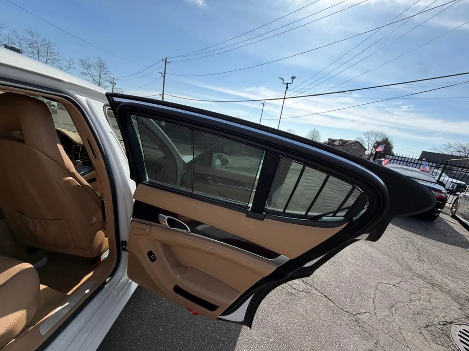 2011 Porsche 970 Panamera S - Image 15 of 16