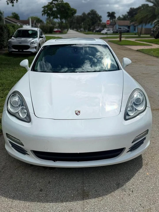 2011 Porsche 970 Panamera S - Image 10 of 11