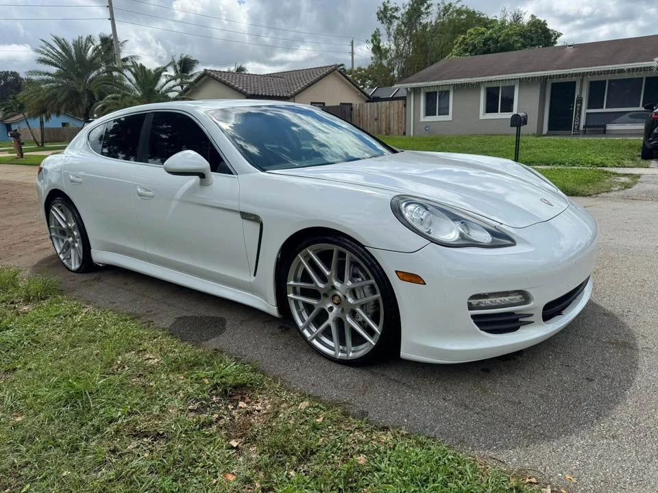 2011 Porsche 970 Panamera S - Image 3 of 11