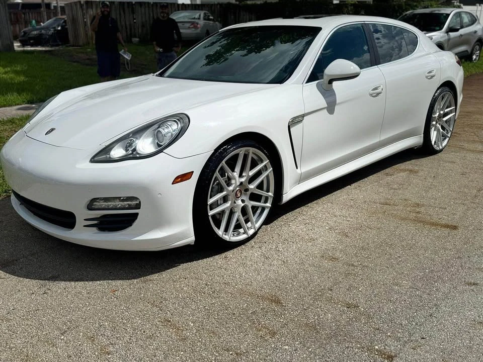 2011 Porsche 970 Panamera S - Image 2 of 11