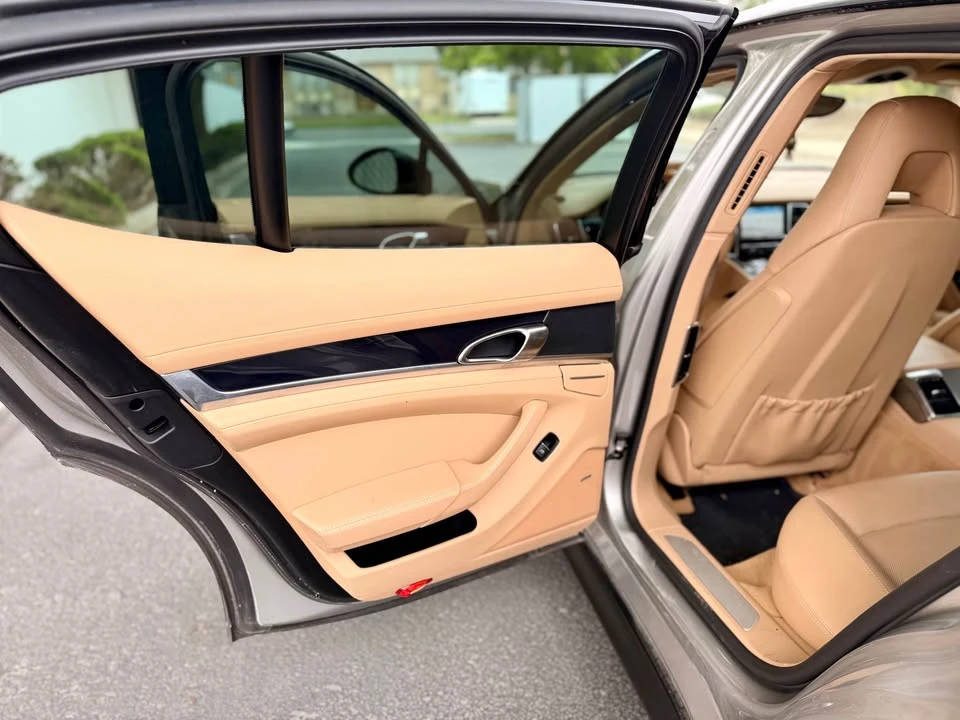 2011 Porsche 970 Panamera S - Image 9 of 17