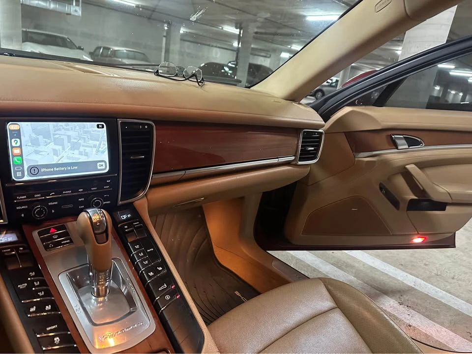 2011 Porsche 970 Panamera - Image 17 of 18